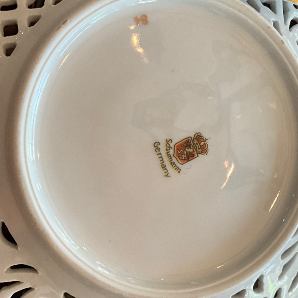 Schumann Germany Derby Floral Plates.  In perfect condition. - Picture 2 of 2